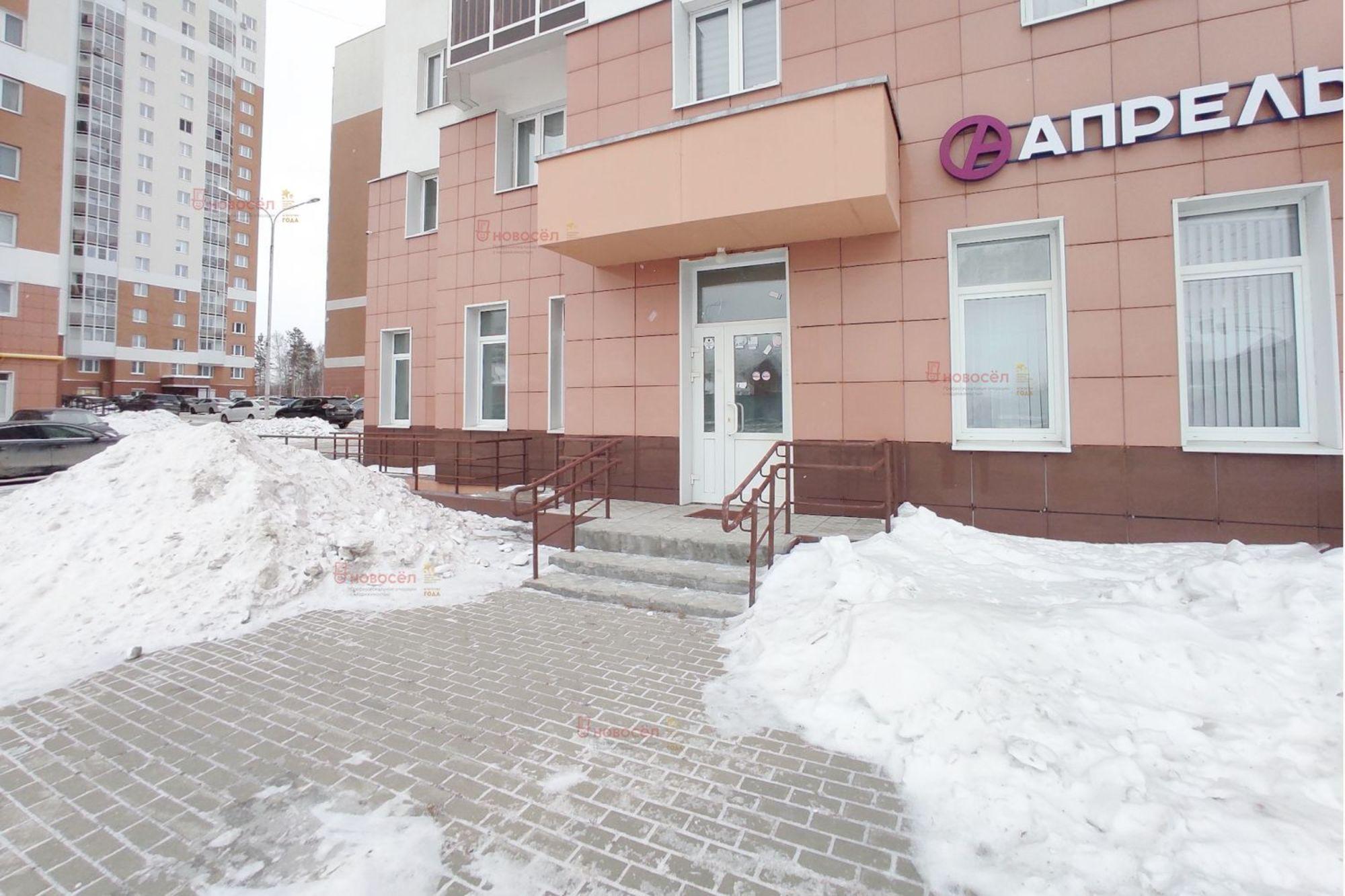 Сдать торговое помещение за 159 500 рублей на Краснолесья 74