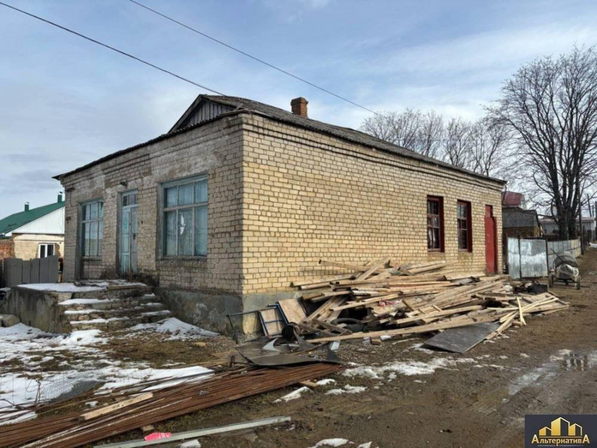 Купить помещение свободного назначения за 6 000 000 рублей на Центральная ул.