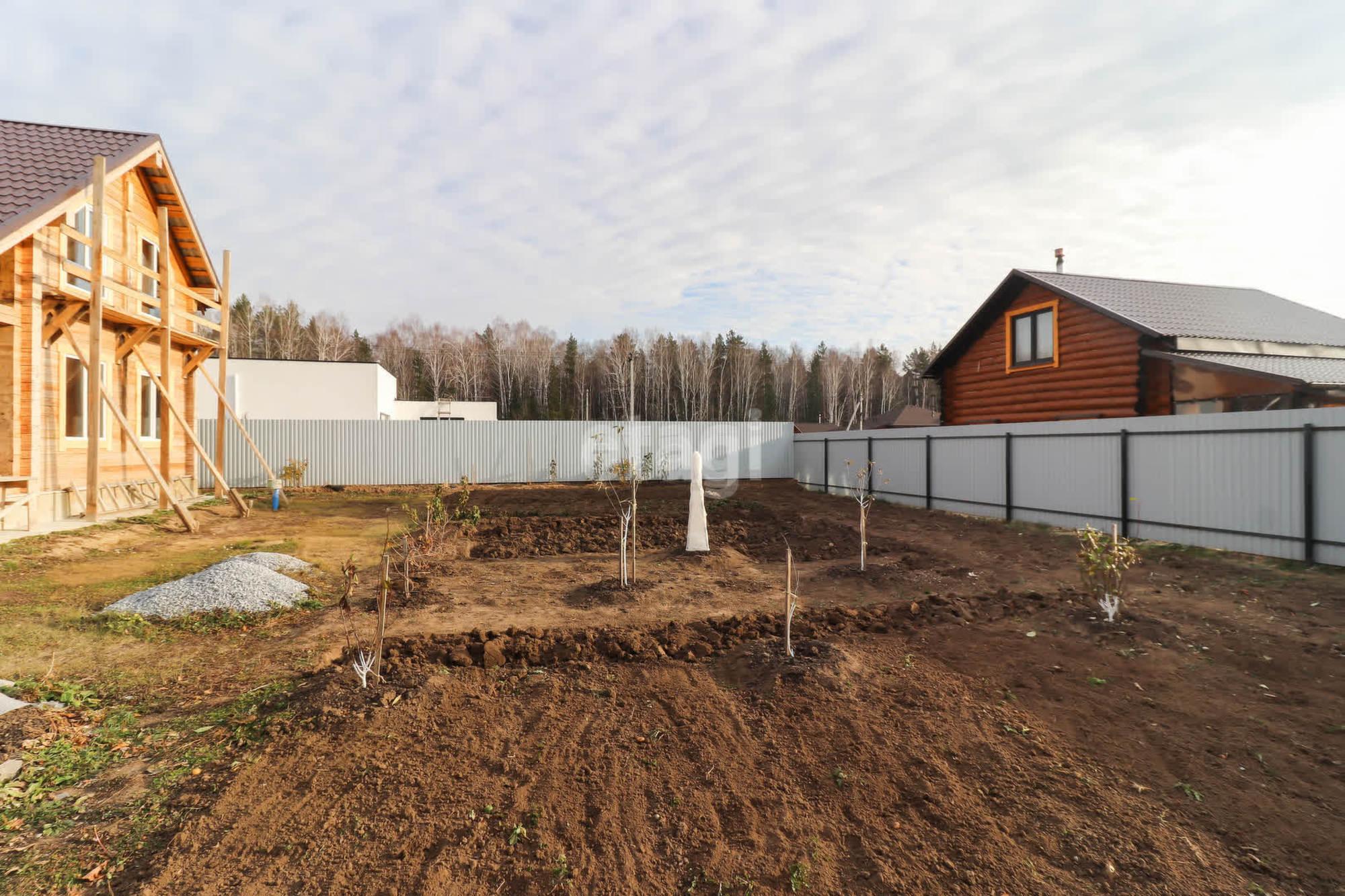 Купить дачу, дом, коттедж за 4 700 000 рублей на Кедровая, 192