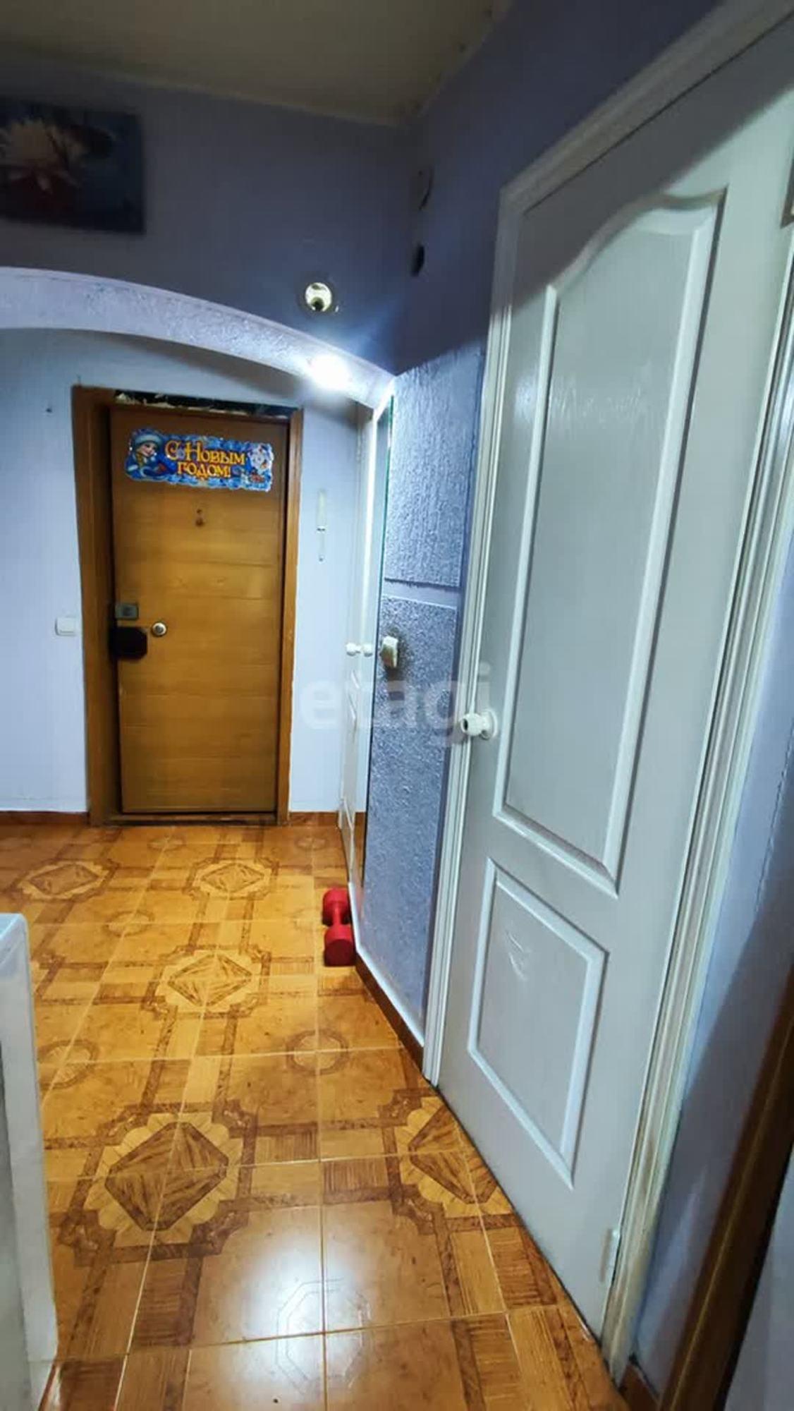 Купить квартиру за 2 590 000 рублей на Республики, 214