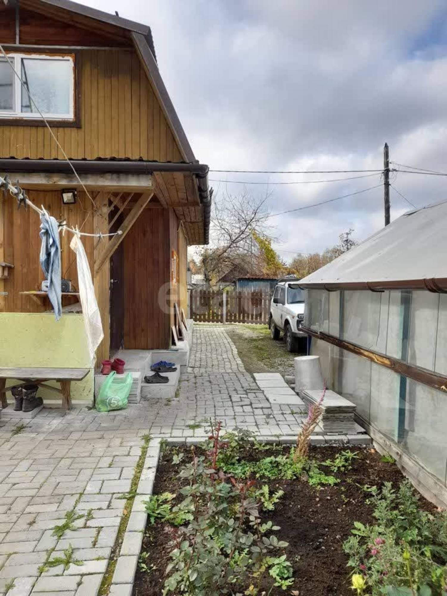 Купить дачу, дом, коттедж за 2 950 000 рублей на Ромашка, 28