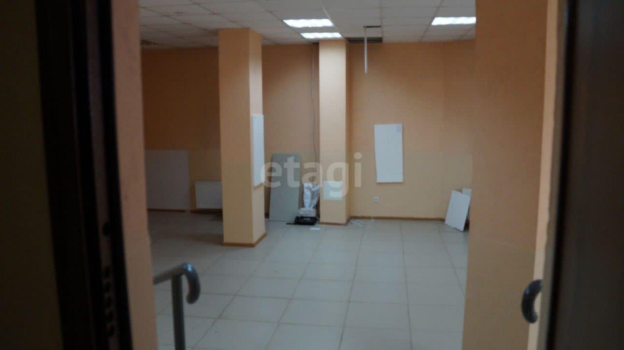 Купить офис, помещение под офис за 7 765 000 рублей на Екатеринбург