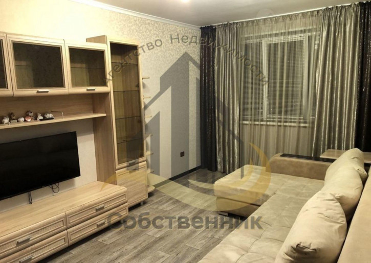 3-комн квартира Рудничный мкр, 4