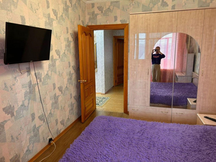 3-комн квартира Восточный мкр, 14