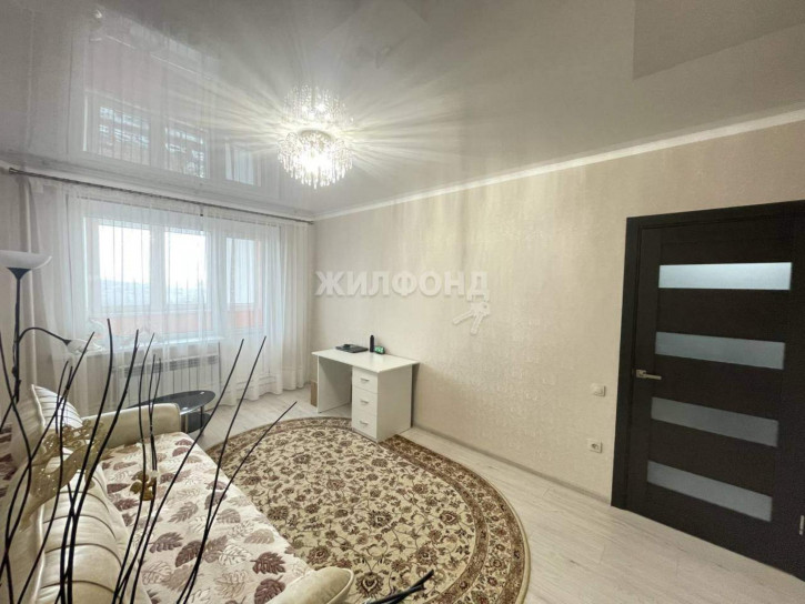 2-комн квартира Молодежная улица, д.16