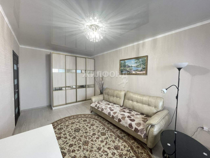 2-комн квартира Молодежная улица, д.16