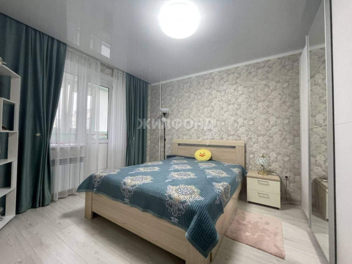 2-комн квартира Молодежная улица, д.16