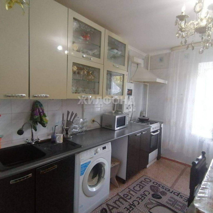 4-комн квартира Вехова улица, д.44