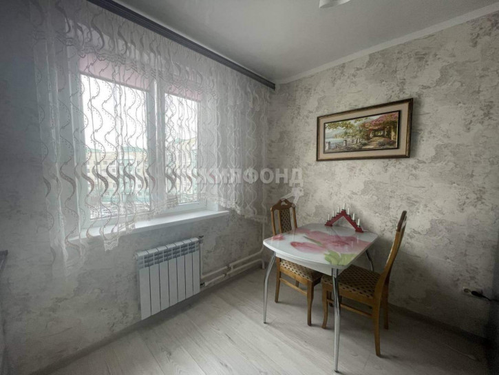 2-комн квартира Молодежная улица, д.16