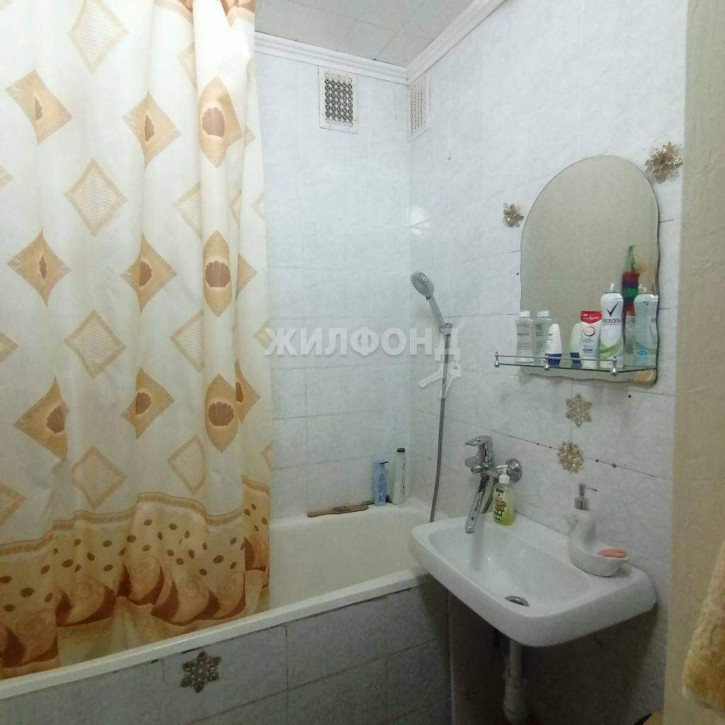 4-комн квартира Вехова улица, д.44
