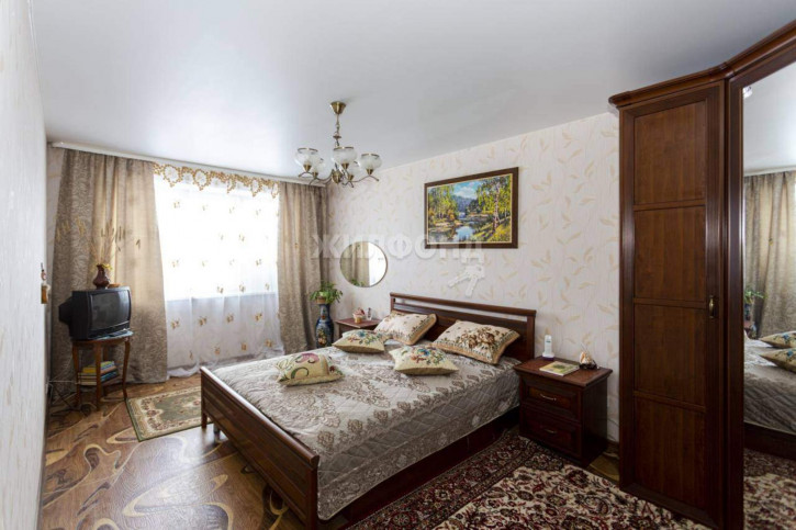 3-комн квартира Ермака улица, д.14