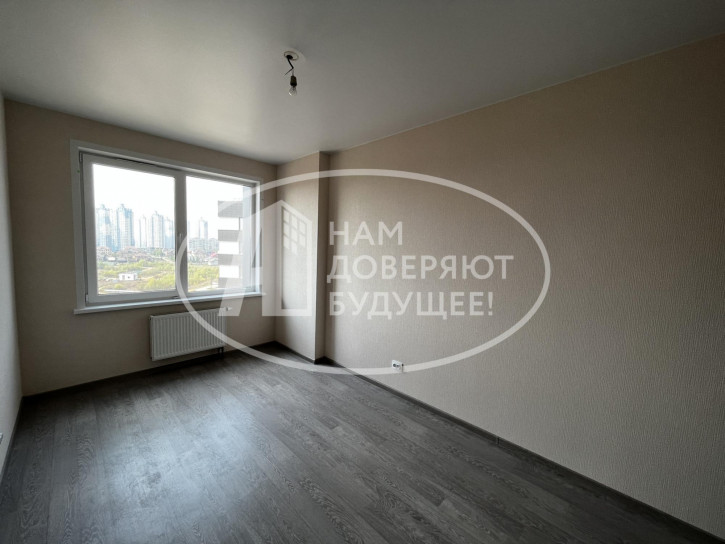 3-комн квартира в новом доме Серебристая улица, 7