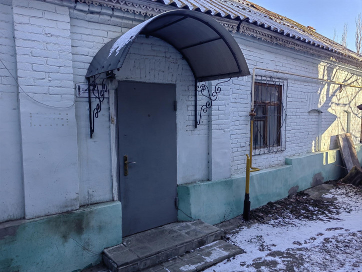 Помещение свободного назначения г. Астрахань, Кировский р-н, ул. Набережная 1 Мая, 108/ Челюскинцев, 89