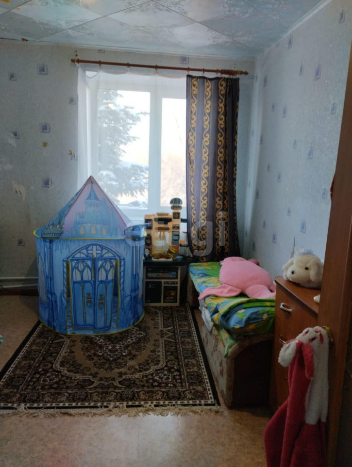 3-комн квартира Школьная, 11
