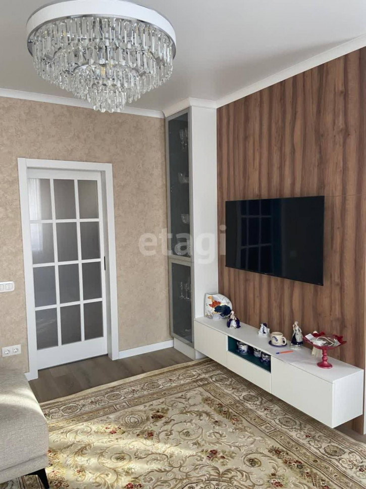 2-комн квартира Хохрякова, 32