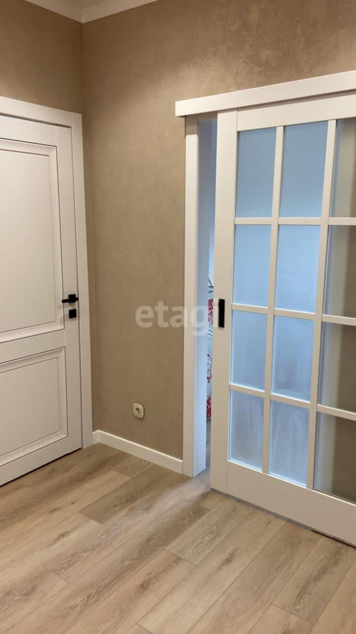 2-комн квартира Хохрякова, 32