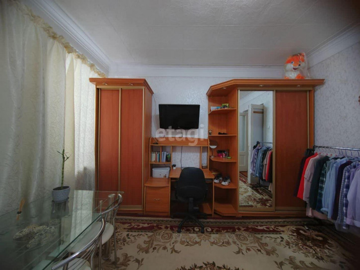 2-комн квартира Минская, 102