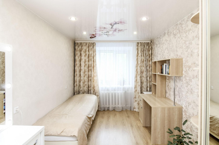 3-комн квартира Газовиков, 6