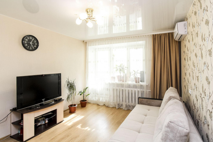 3-комн квартира Газовиков, 6