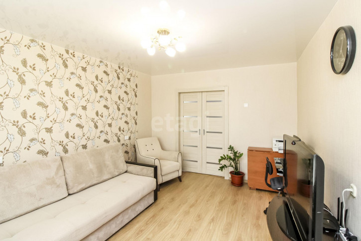 3-комн квартира Газовиков, 6