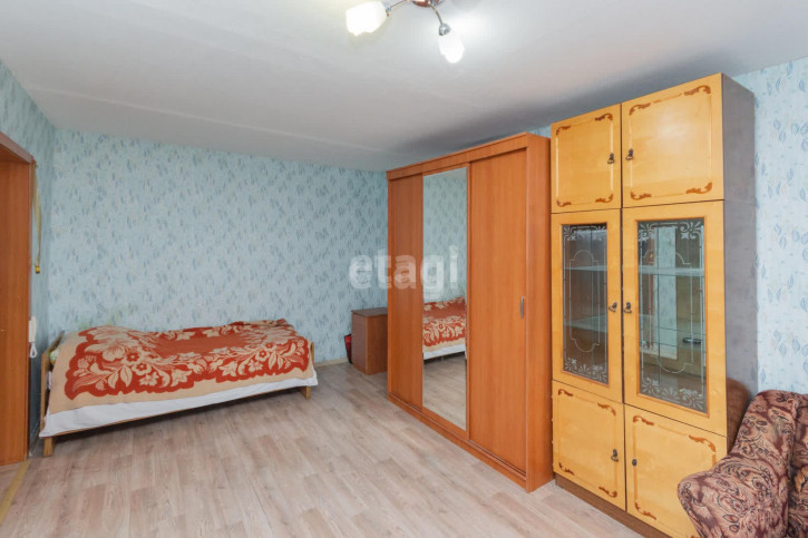 1-комн квартира 8 Марта, 4