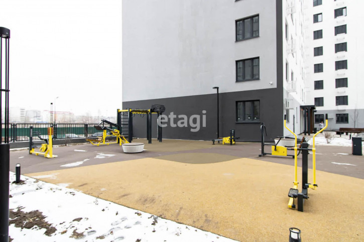 3-комн квартира Республики, 204/10