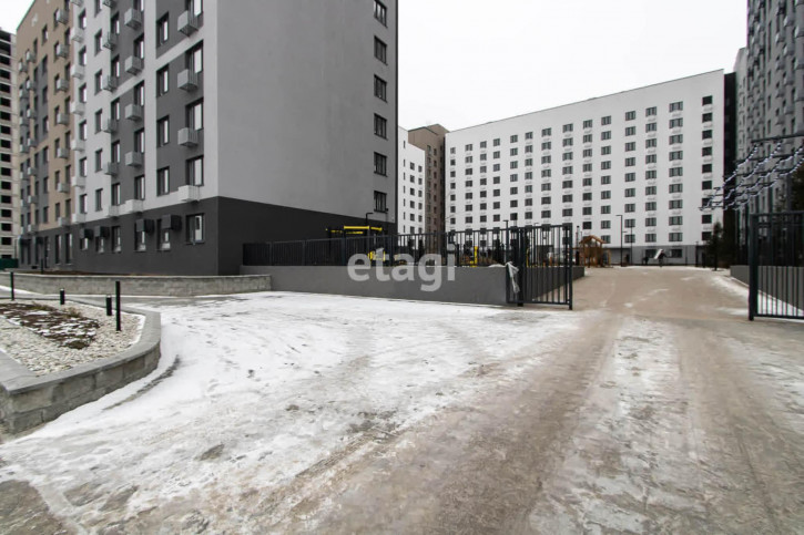 3-комн квартира Республики, 204/10
