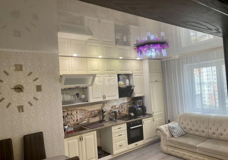 3-комн квартира Кремлевская, 112/4