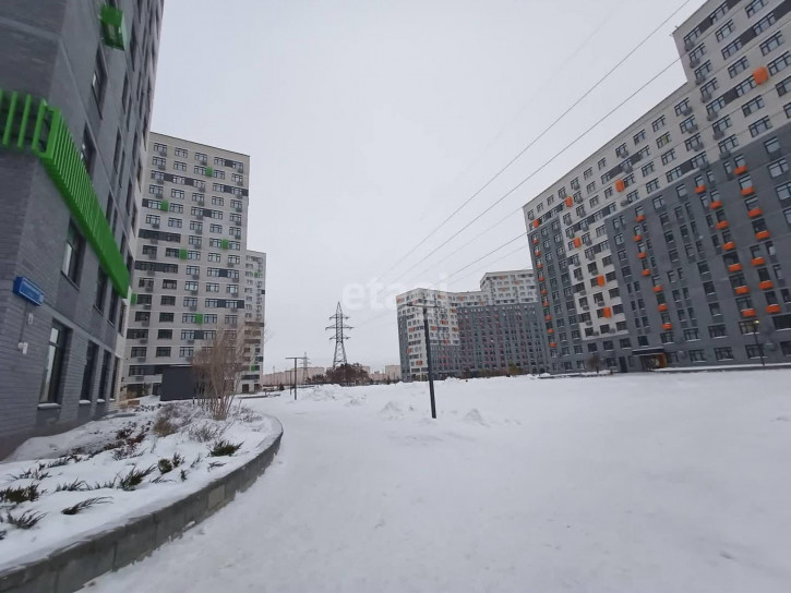 Гараж/парковка Первооткрывателей 12