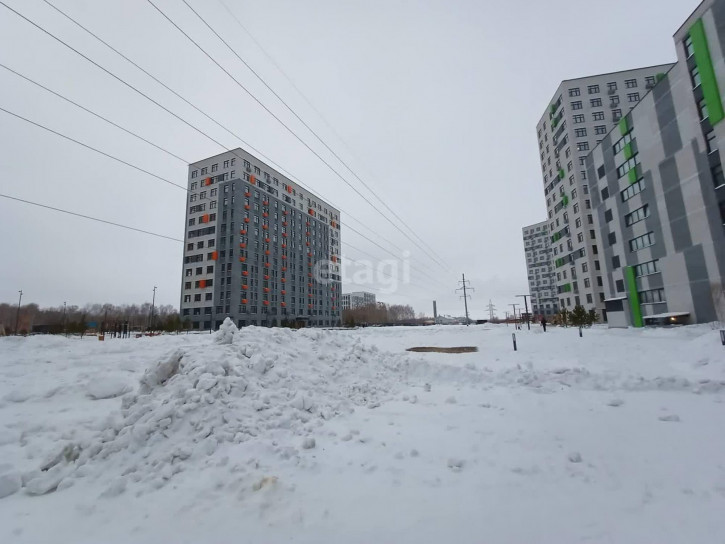 Гараж/парковка Первооткрывателей 12