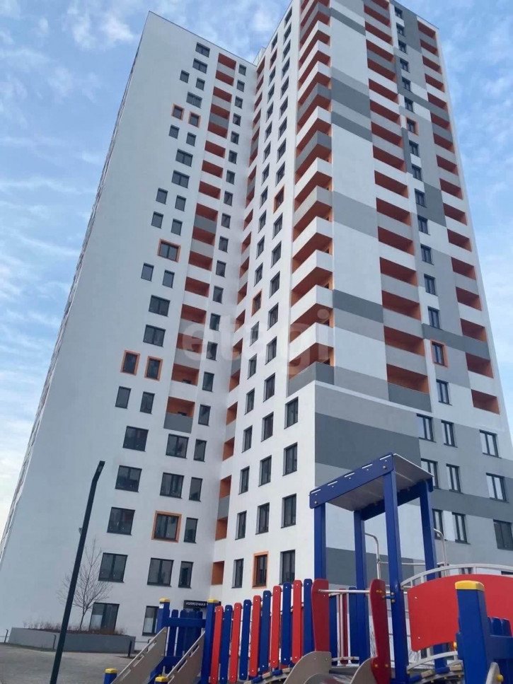 1-комн квартира Менжинского, 60