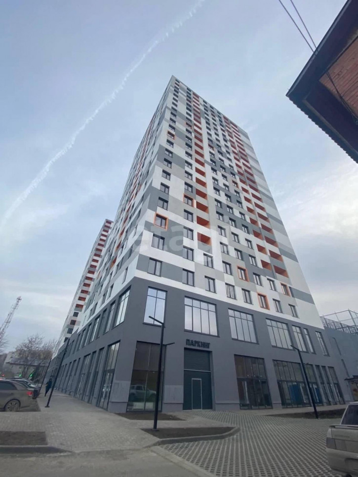 1-комн квартира Менжинского, 60