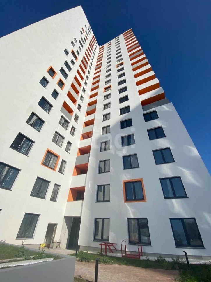 1-комн квартира Менжинского, 60