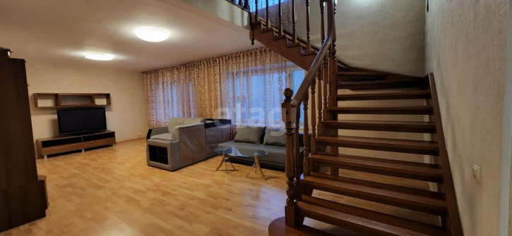 3-комн квартира Малышева, 3