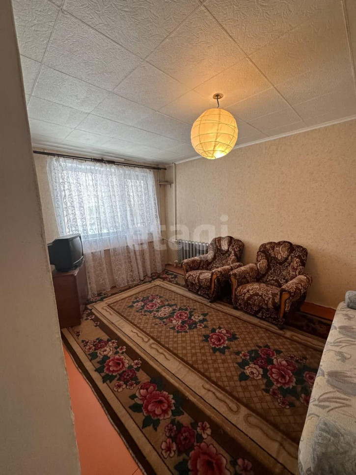 2-комн квартира Хрустальная, 6