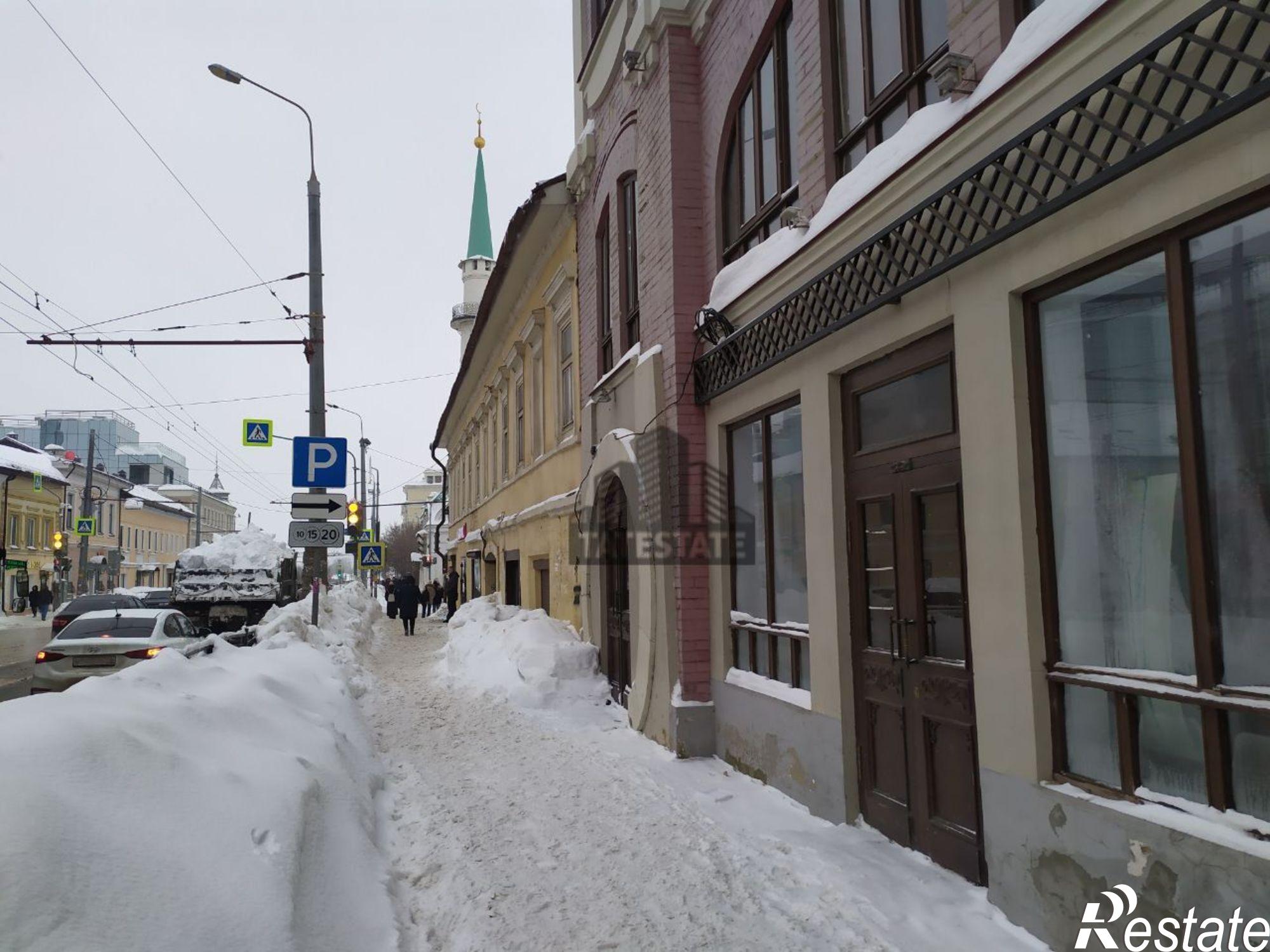 Сдать торговое помещение за 180 600 рублей на улица Московская, 72