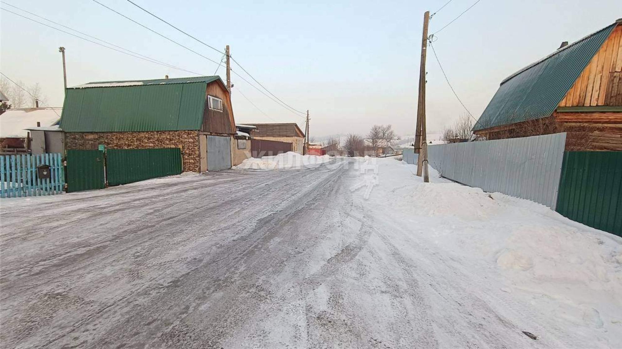Купить дачу, дом, коттедж за 3 200 000 рублей на Зеленая улица
