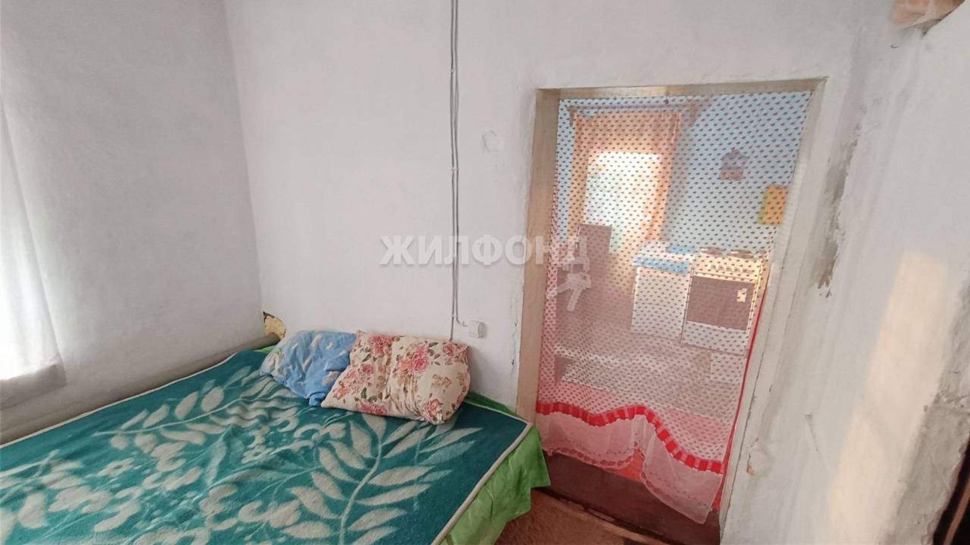 Купить дачу, дом, коттедж за 3 200 000 рублей на Зеленая улица