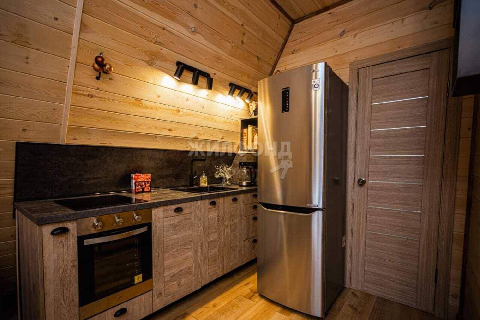 Купить дачу, дом, коттедж за 5 600 000 рублей на поселок Кульчаны
