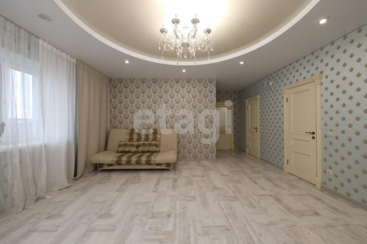 3-комн квартира улица Луначарского