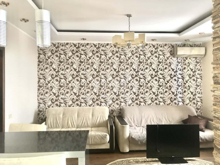 2-комн квартира улица Некрасова