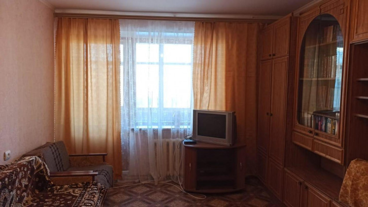 2-комн квартира Крайняя улица, 5