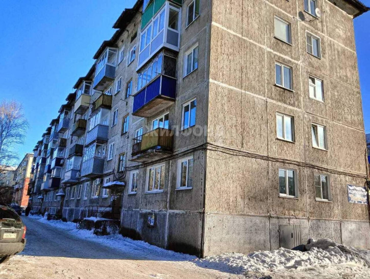 3-комн квартира Юдина улица, д.12