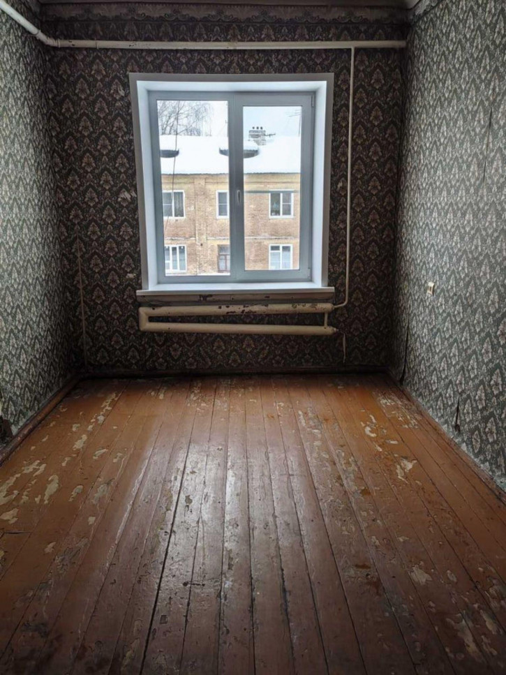 3-комн квартира Свирская ул, 4