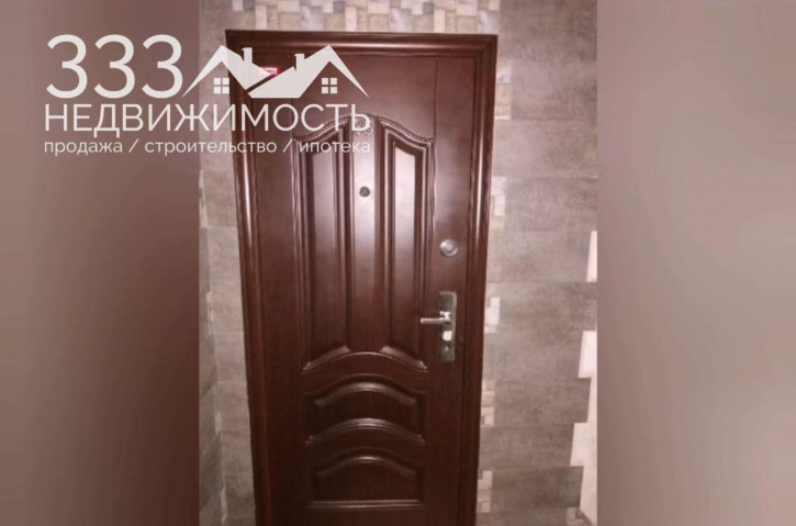 3-комн квартира Владикавказская ул, 43