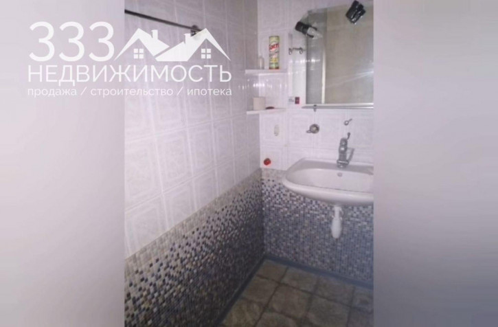 3-комн квартира Владикавказская ул, 43