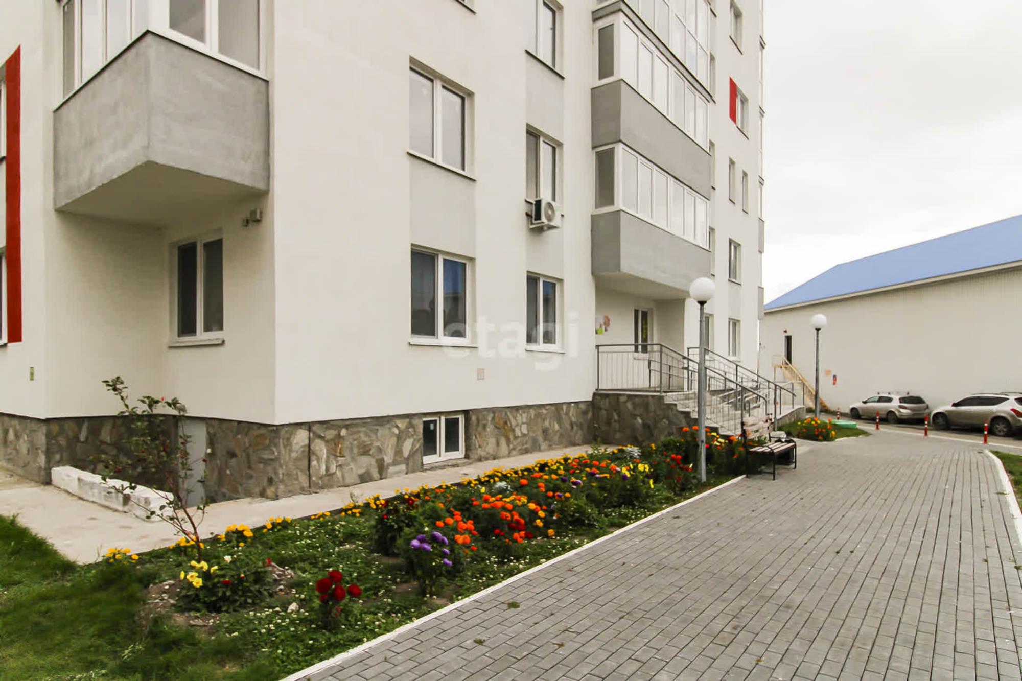 Купить квартиру за 5 000 000 рублей на 50 лет Октября, 75/4