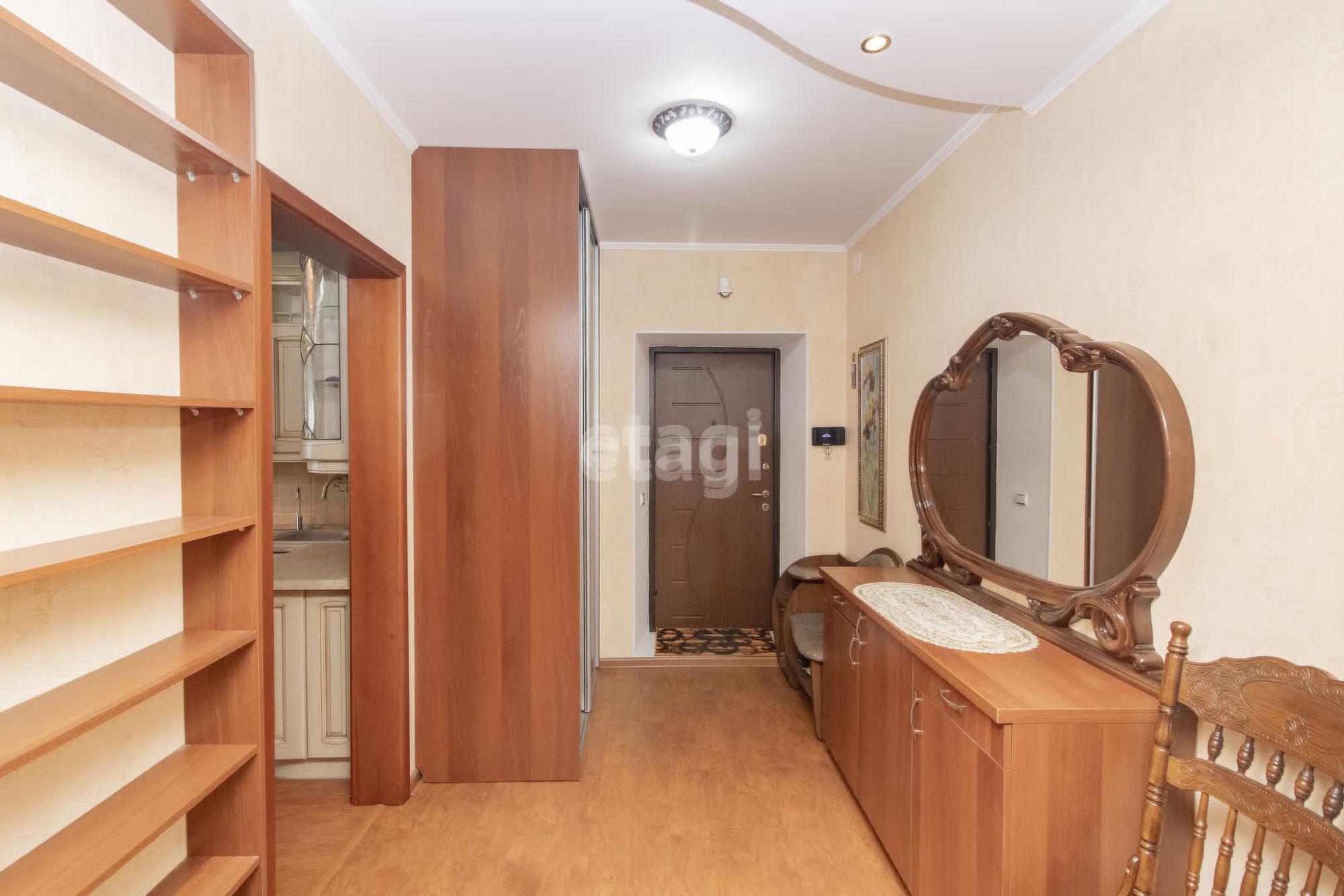Купить квартиру за 10 300 000 рублей на Софьи Ковалевской, 6