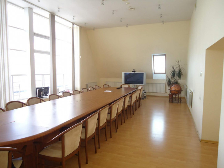 Помещение свободного назначения Чайковского улица, д.40а