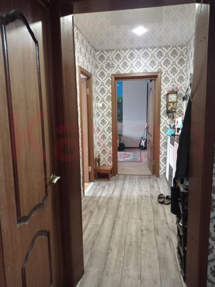 4-комн квартира Исаева ул.